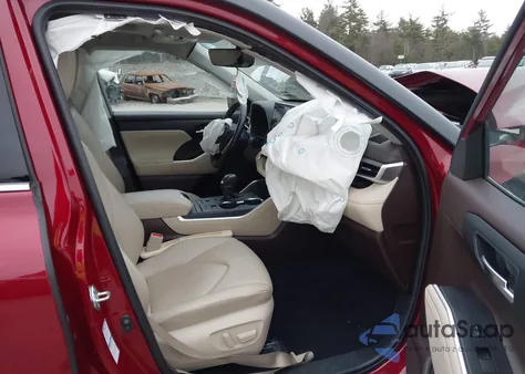 2022 Toyota Highlander Xle z USA, uszkodzony, nr VIN 5TDGZRBH9NS169806